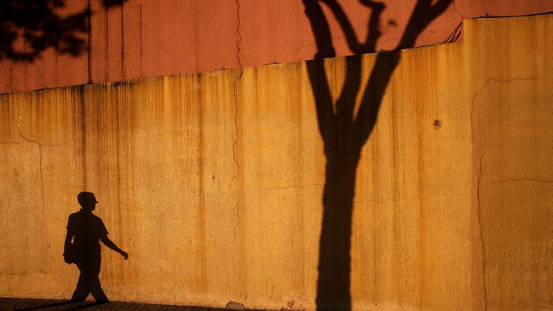 El coste por trabajador se sitúa en 2.589 euros al mes en el segundo trimestre, un 0,1% menos