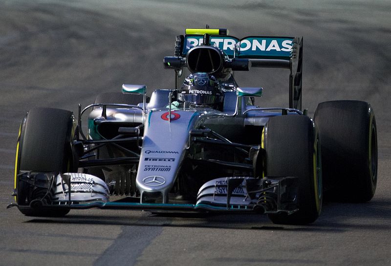 Rosberg, el más rápido en el segundo entrenamiento libre de Singapur