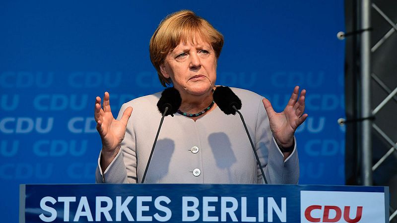 La CDU de Merkel mide sus fuerzas en las regionales de Berlín ante el auge radical