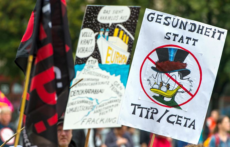 Decenas de miles de personas protestan en Alemania contra los acuerdos TTIP y CETA