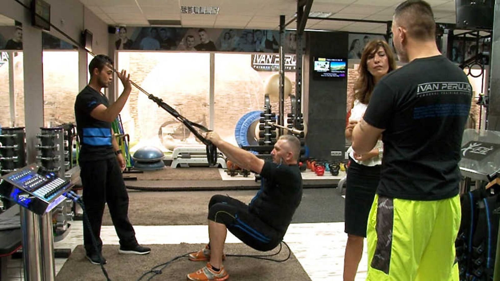 Comando actualidad - Cuerpo 10, negocio redondo - ver ahora