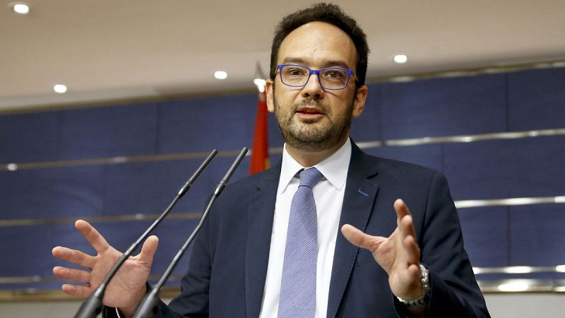 La oposición insiste en examinar al Gobierno y pedirá un primer Pleno de control el 4 de octubre