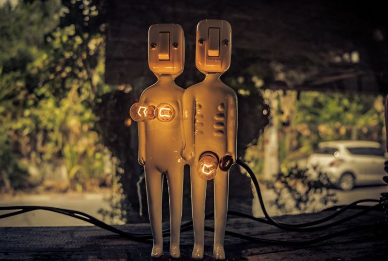 El simple truco del cerebro que transformará tu memoria: el muñeco alienígena