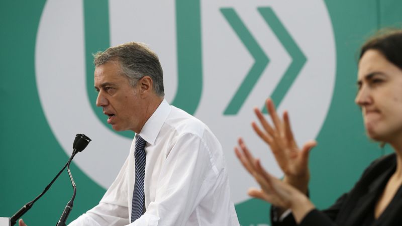 Urkullu no descarta pactar con PP o PSOE para gobernar tras el 25-S
