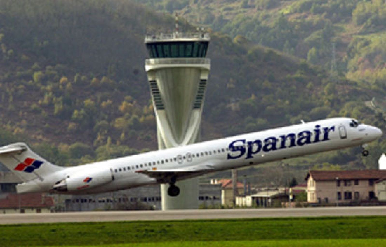 El MD-82 siniestrado tenía quince años de antigüedad | Ver