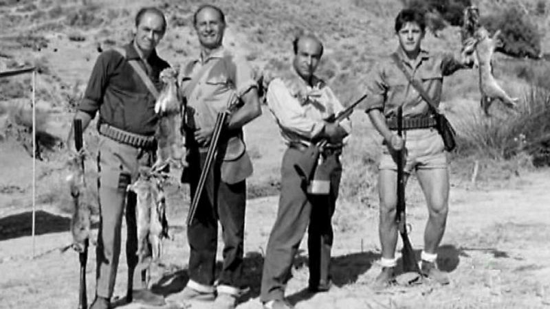 "La caza" es una de las obras maestras de Carlos Saura