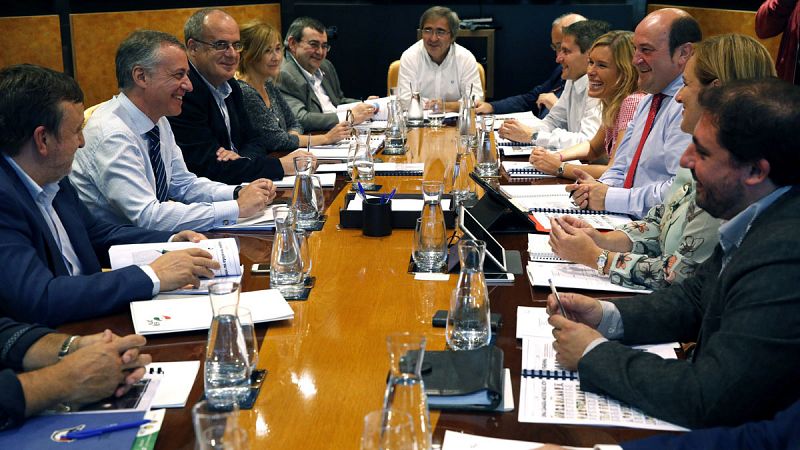 El PNV inicia este martes una ronda con los demás partidos vascos para formar gobierno