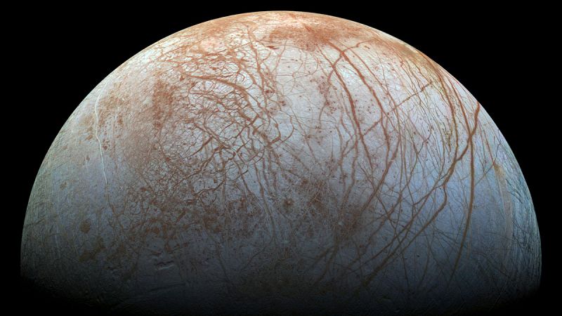 La NASA detecta posibles emisiones de vapor en la luna Europa de Júpiter