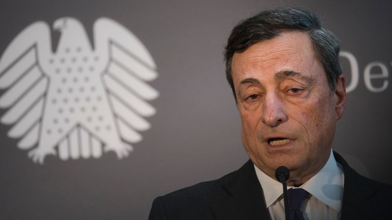 Draghi asegura que los problemas del Deutsche Bank no tienen nada que ver con los bajos tipos de interés