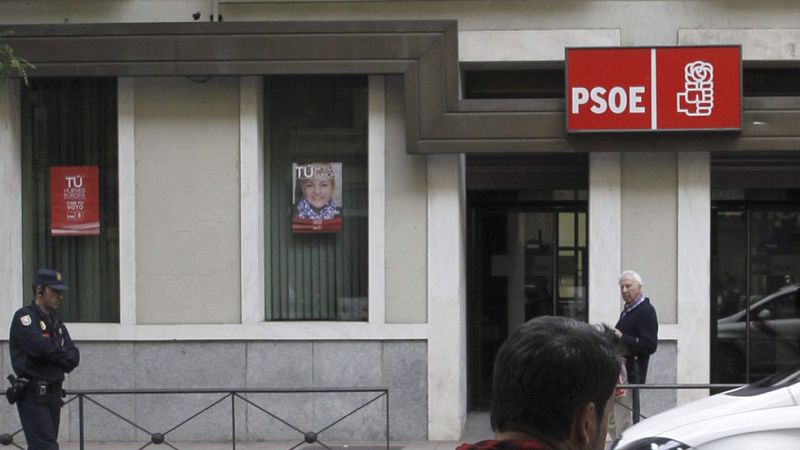 Ascensión Godoy, vocal de la gestora del PSOE, descarta que "su misión" sea decidir la abstención a Rajoy