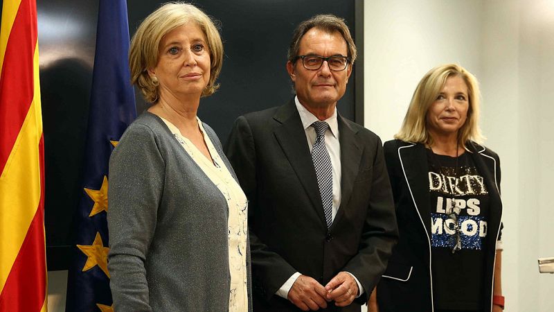 La Fiscalía pide diez años de inhabilitación para Artur Mas por el 9N