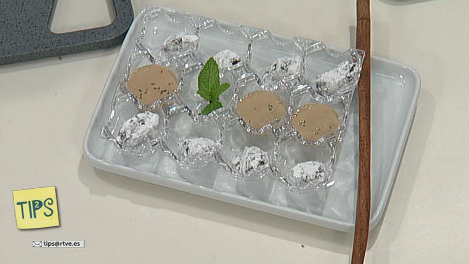 TIPS - Cocina - Cóctel de trufas con anís y crema de café