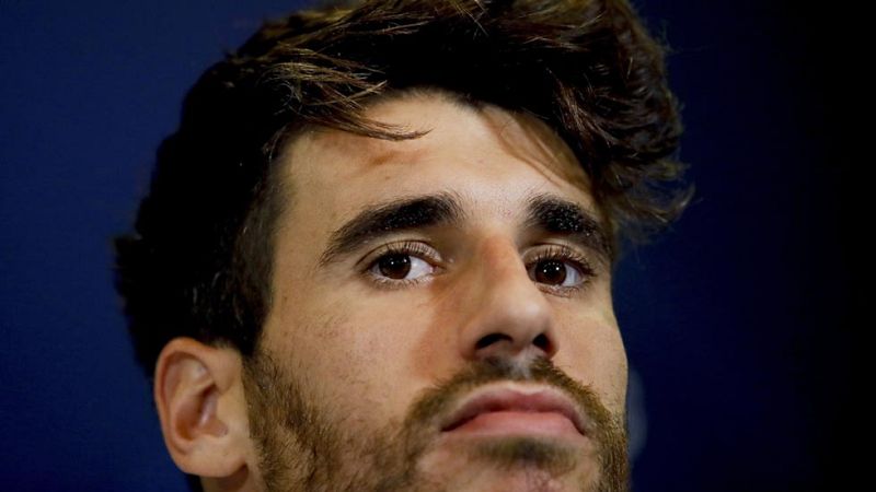 Javi Martínez abandona la concentración de la Roja