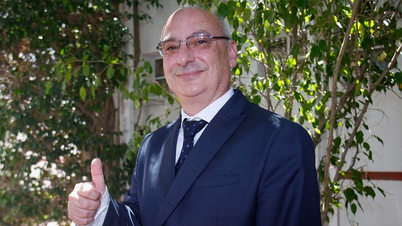 Mojica: "Mi nominación a los Nobel debería servir para apoyar más a la ciencia en España"