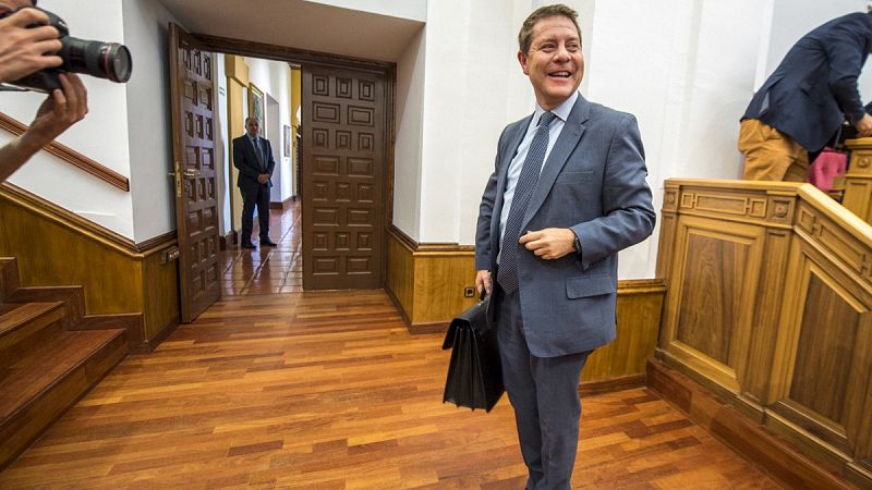 Podemos escenifica la ruptura con García-Page y tumba las propuestas del PSOE en Castilla-La Mancha