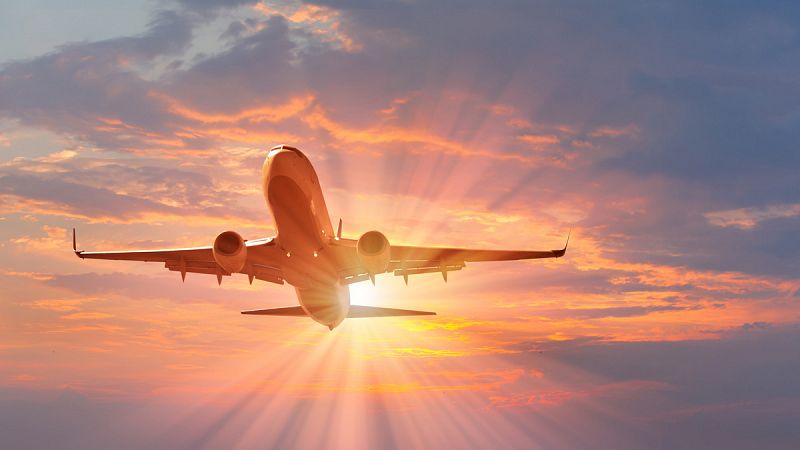 La Organización de la Aviación Civil Internacional acuerda limitar las emisiones de los vuelos internacionales