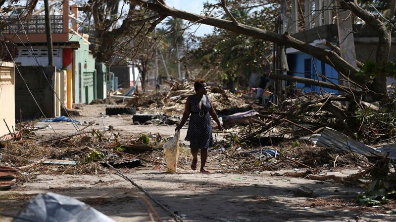 El huracán Matthew deja al menos 877 muertos en Haití y las ONG alertan de la emergencia humanitaria