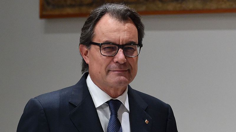 El TSJ de Cataluña envía a juicio a Artur Mas por desobediencia y prevaricación en el 9N