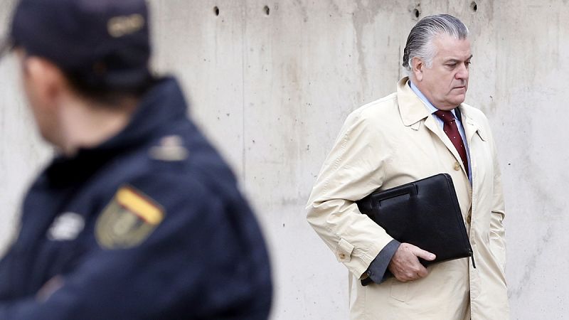 Bárcenas niega "rotundamente" haber recibido dinero de Correa