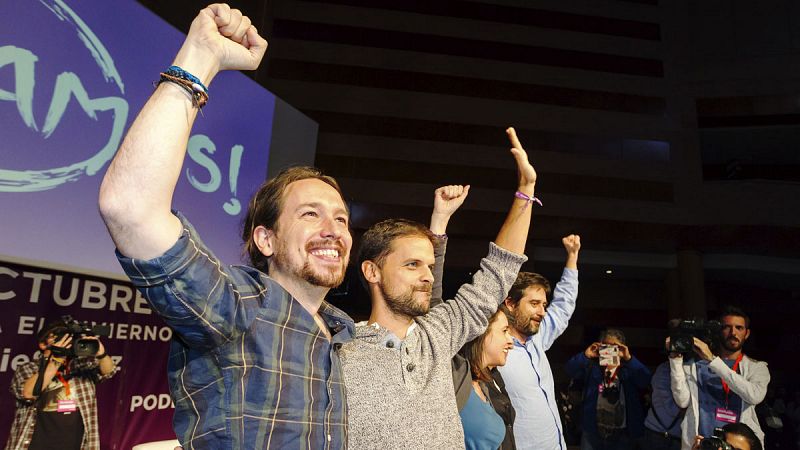 Iglesias al PSOE: "Sobre su conciencia recaerá entregar el Gobierno al partido más corrupto de Europa"