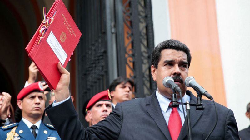 Maduro decreta el presupuesto fiscal de 2017 sin someterlo al Parlamento