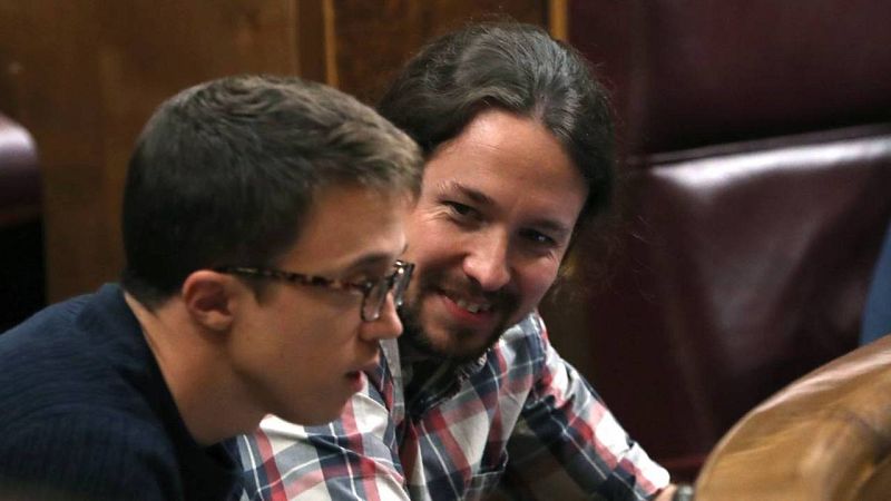 Iglesias y Errejón vuelven a enzarzarse por el papel de Podemos en el Parlamento y en la calle