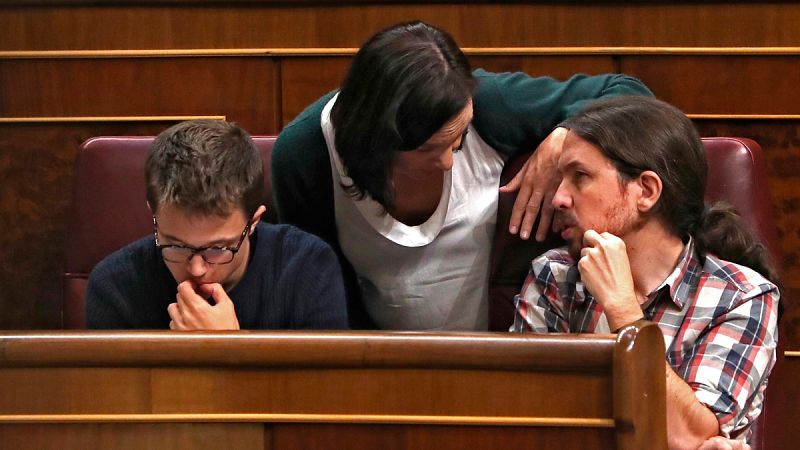 El Congreso insta a igualar el permiso de paternidad con el de maternidad