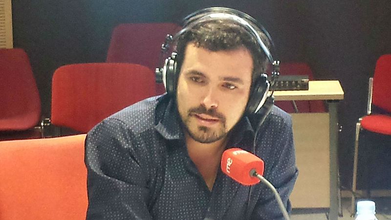 Garzón sitúa a Iglesias y a Unidos Podemos como líder de la oposición: "El PSOE ya no puede ponerse esa medalla"