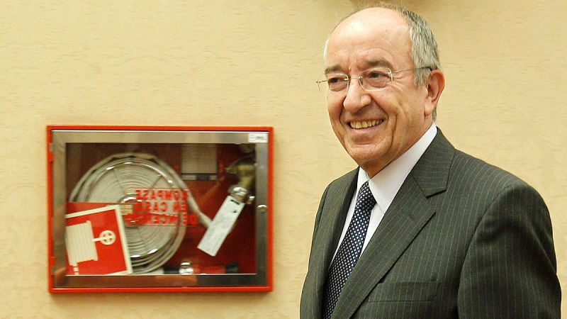 Piden citar como investigados a Fernández Ordóñez y Restoy tras los correos del inspector del Banco de España