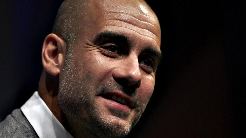 Guardiola: "He ganado 21 títulos en siete temporadas con mi estilo de juego"
