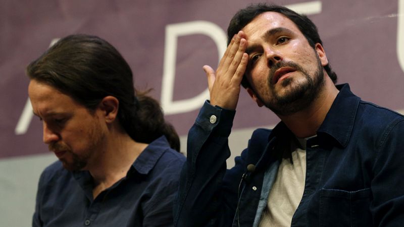Unidos Podemos lamenta que haya nacido una "Gran Coalición" y PP y C's valoran la "responsabilidad" del PSOE