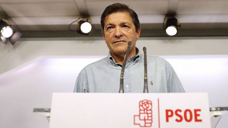 Javier Fernández rechaza la abstención mínima que piden los barones 'sanchistas': "No cabe debate"