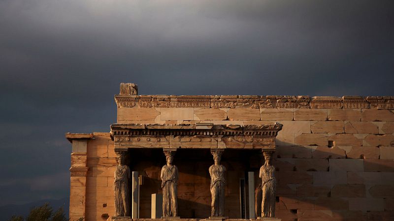 La eurozona desbloquea otros 2.800 millones de euros para Grecia