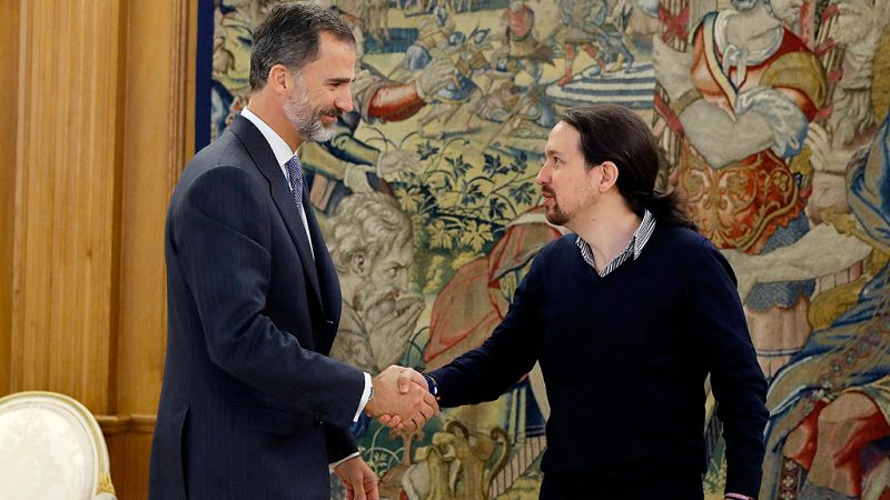 Iglesias prevé "garrotazos de día y acuerdos de noche" entre PP, PSOE y C's en una "legislatura larga"
