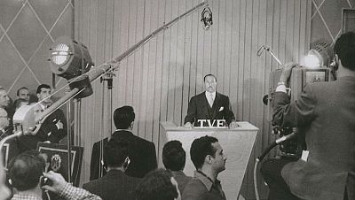 Memoria de delfín - TVE, 1956-2016: 60 años de ilusión - 31/10/16 - escuchar ahora