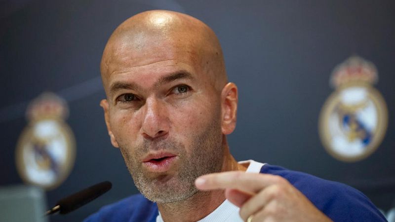 Zidane: "Cristiano se merece el Balón de Oro claramente"
