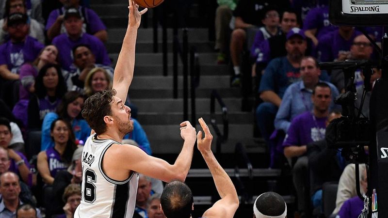 Pau Gasol y Willy Hernangómez tienen un debut triunfal como locales