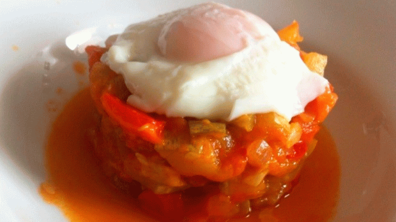 Receta de pisto con huevo