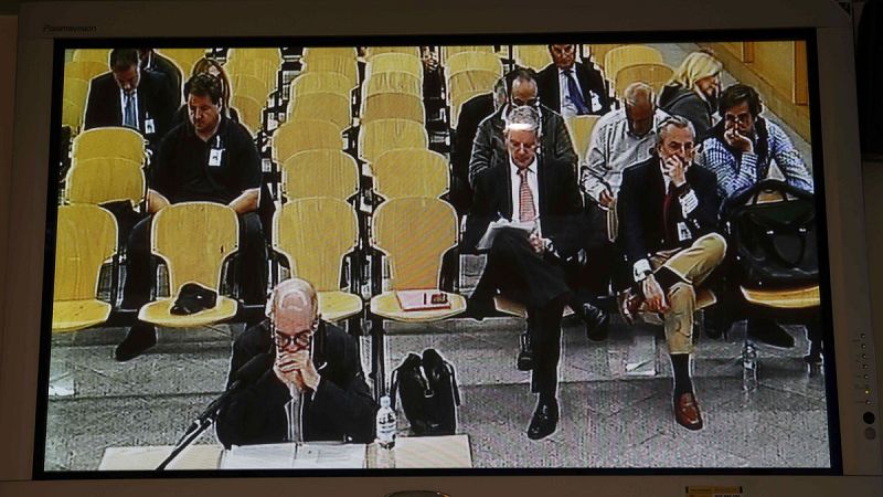 El presunto contable de 'Gürtel' asegura que no dio dinero a "ningún político" y que siguió las órdenes de Correa