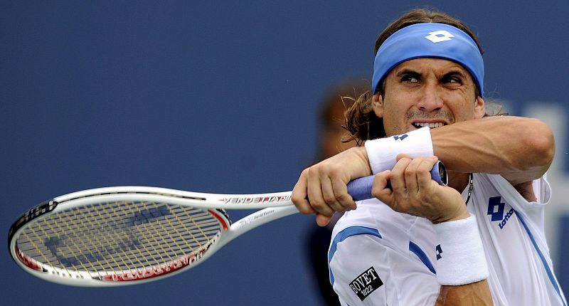 David Ferrer sigue adelante y Ferrero abandona