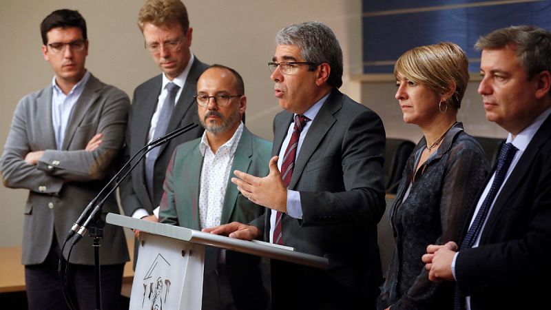 Homs denuncia en el Congreso que el Supremo se pliega a los intereses del PP