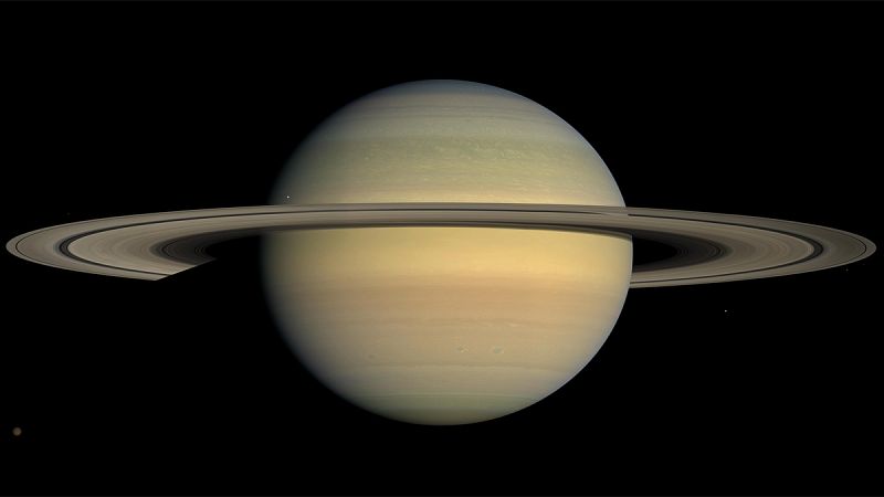 Los anillos de Saturno están formados por cadáveres de planetas enanos