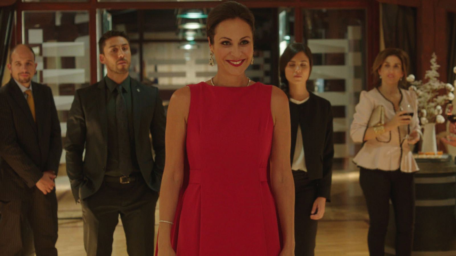 Olmos y Robles - Avance del capítulo 16 - Olmos y Robles | Ver