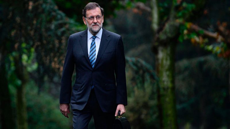 Rajoy felicita a Trump y asegura que seguirá trabajando para reforzar la relación con EE.UU.