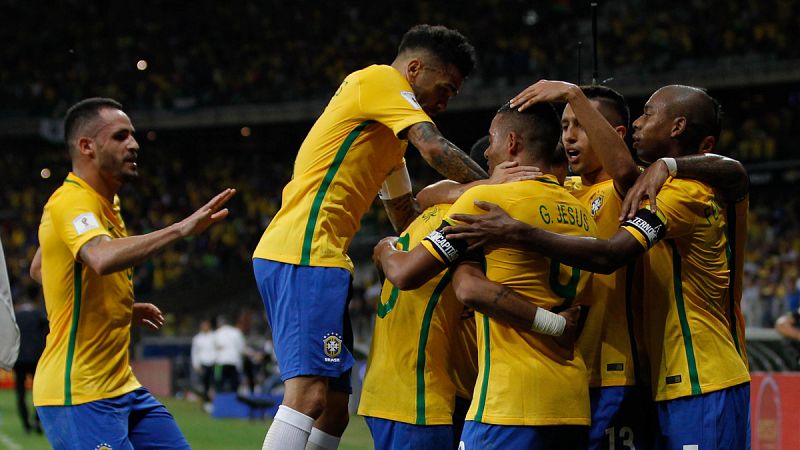 Brasil hunde a Argentina y la aleja del Mundial