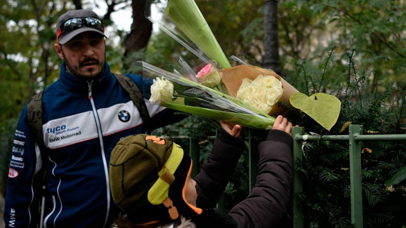Las víctimas de los atentados de París luchan todavía por cerrar sus heridas