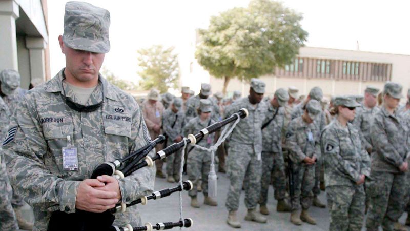 Cuatro estadounidenses muertos y 17 heridos en un ataque a la mayor base de EE.UU. en Afganistán