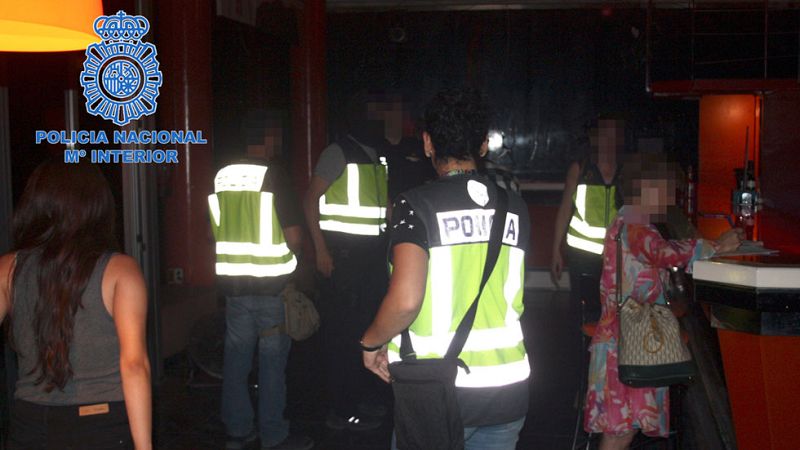 Siete detenidos de una red que captaba a menores en Facebook para explotarlos sexualmente