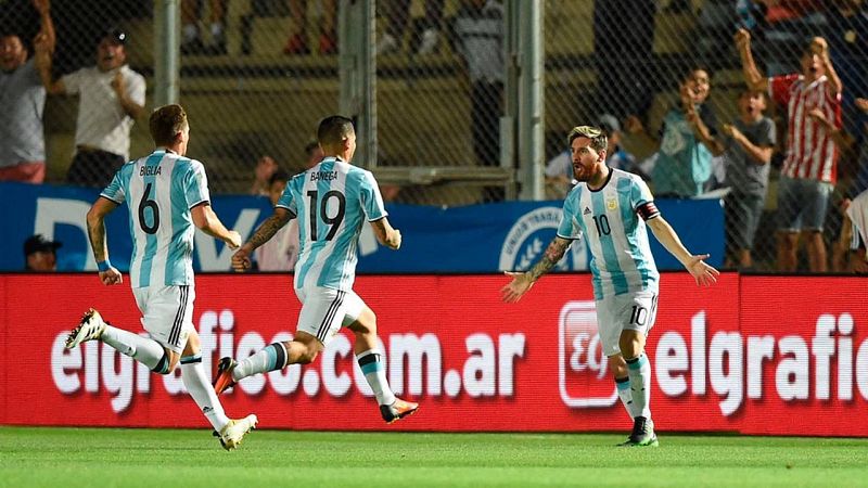 Messi saca la varita y vuelve a meter a Argentina en la pelea