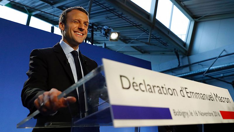 Emmanuel Macron anuncia su aspiración al Elíseo con una candidatura 'antisistema'